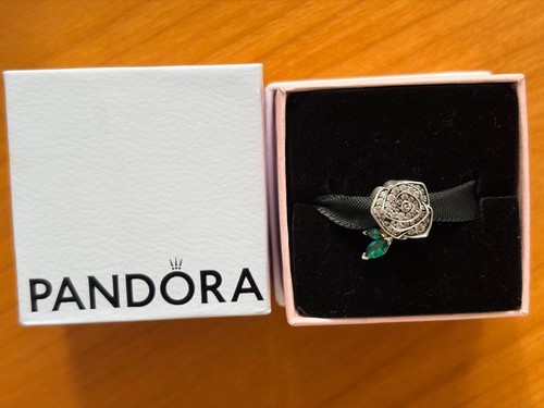 Pandora charm original
